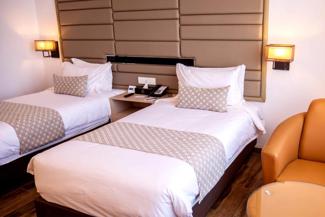 Best Western Sks Chattogram Chittagong Eksteriør bilde