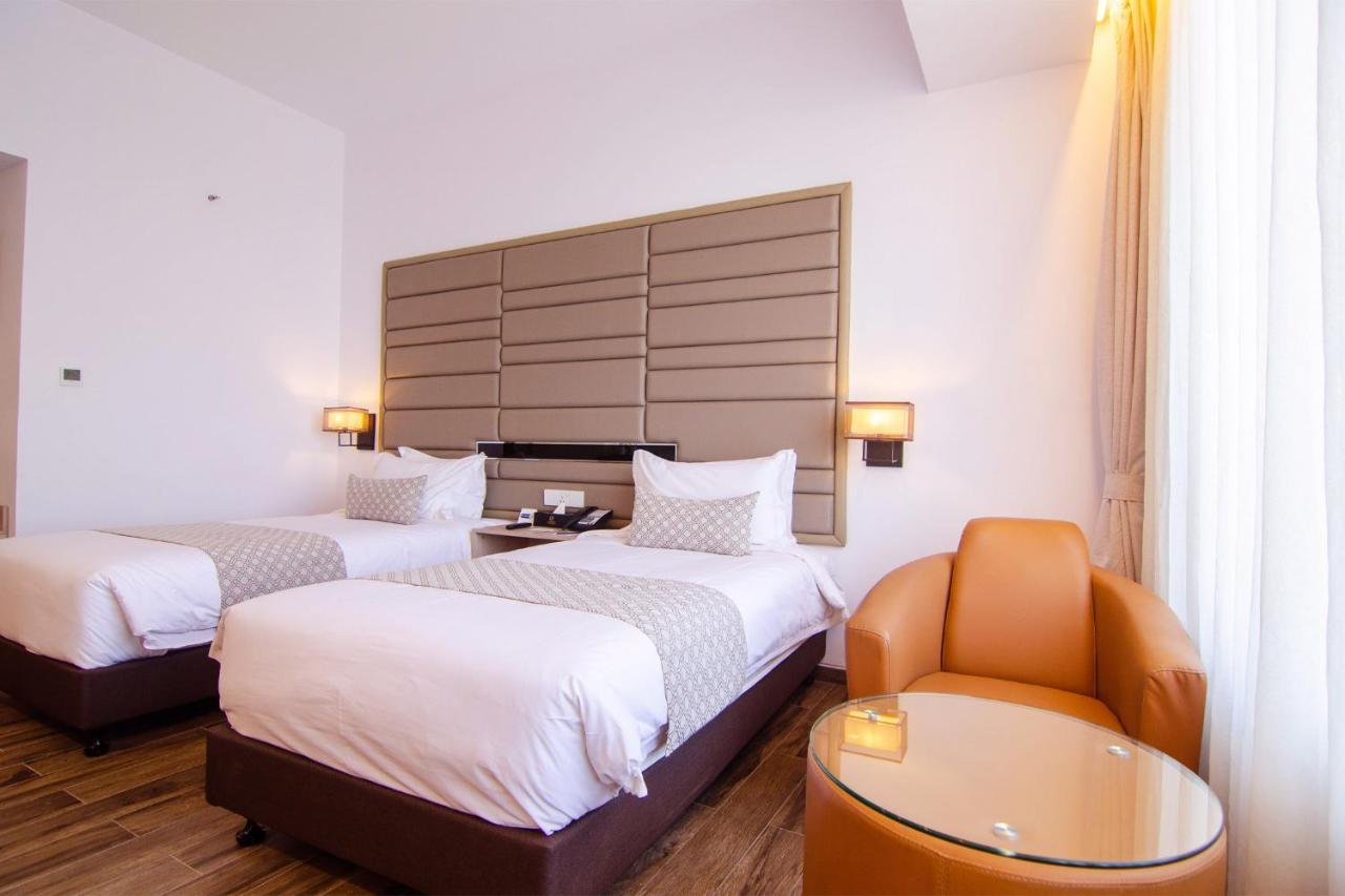 Best Western Sks Chattogram Chittagong Eksteriør bilde