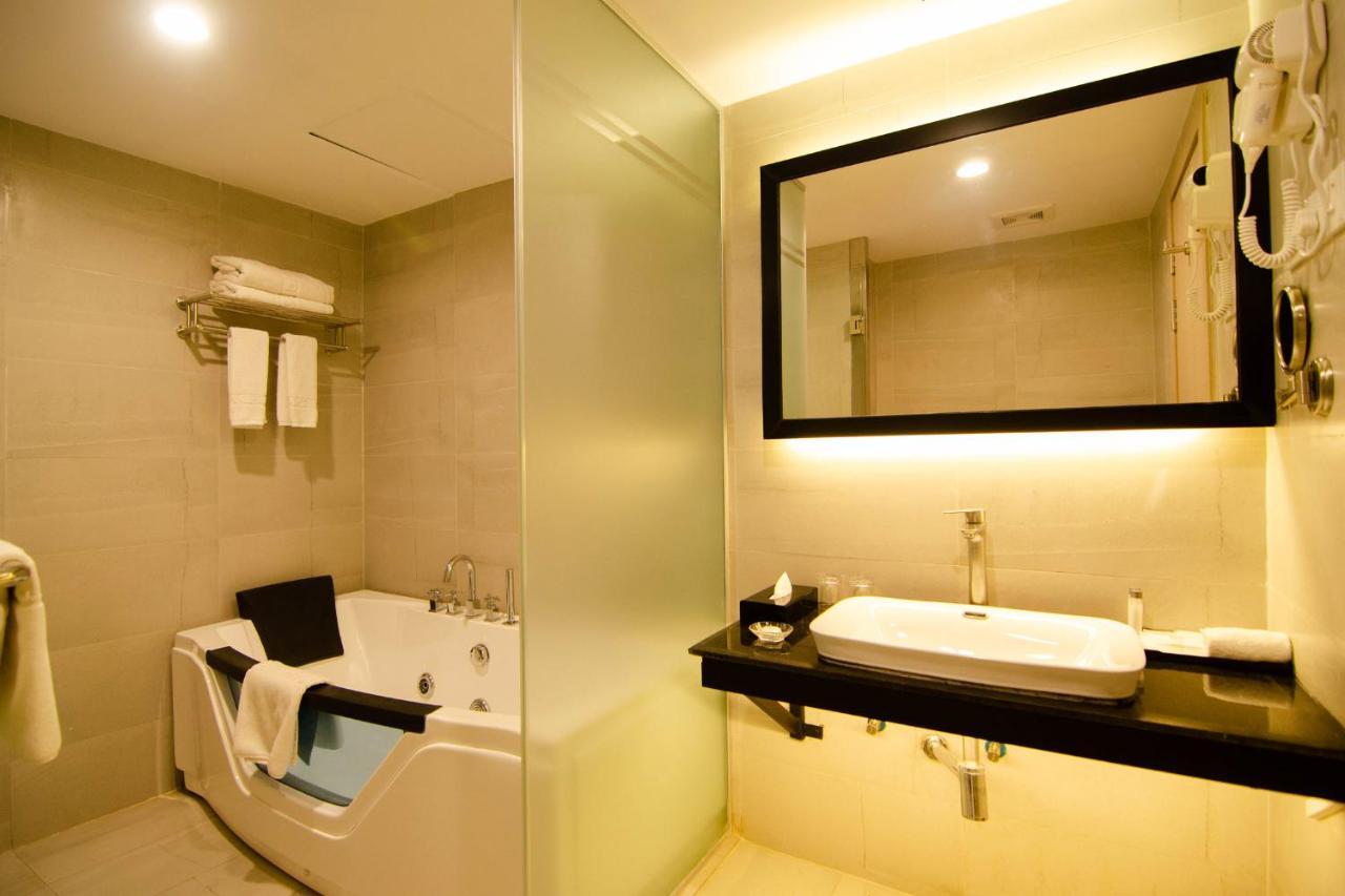 Best Western Sks Chattogram Chittagong Eksteriør bilde